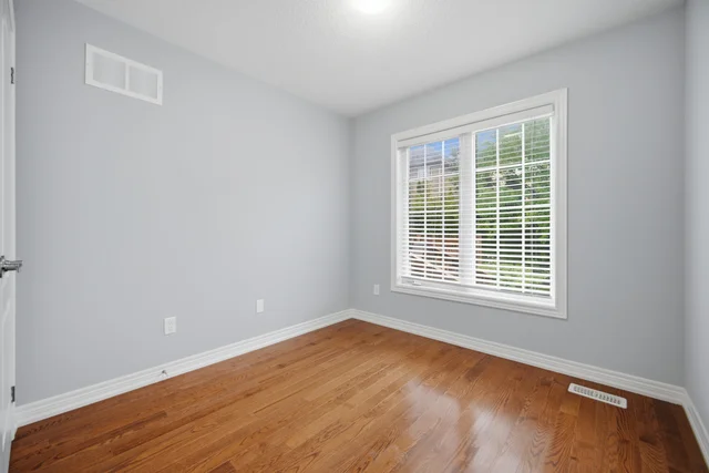 12 Muzzo Drive, Brampton - photo 40