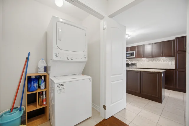 12 Muzzo Drive, Brampton - photo 43