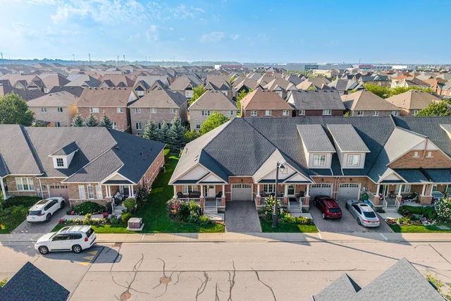 12 Muzzo Drive, Brampton - photo 6