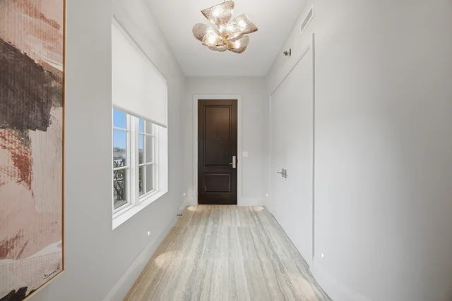 #404-261 Church Street, Oakville - photo 3