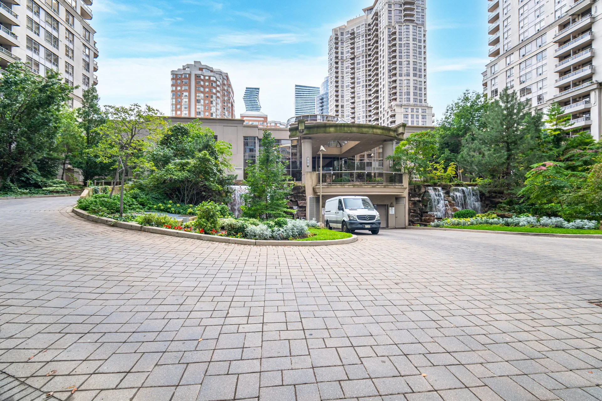 #PH2-3880 Duke of York Boulevard, Mississauga - photo 4