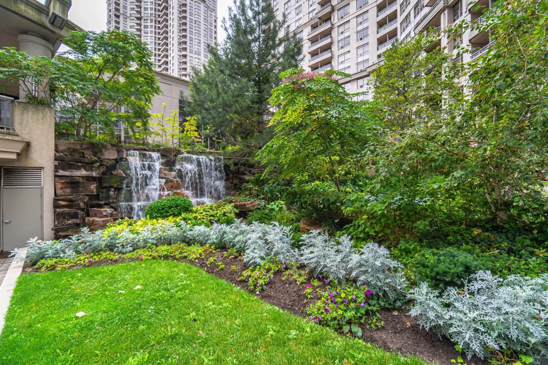 #PH2-3880 Duke of York Boulevard, Mississauga - photo 6