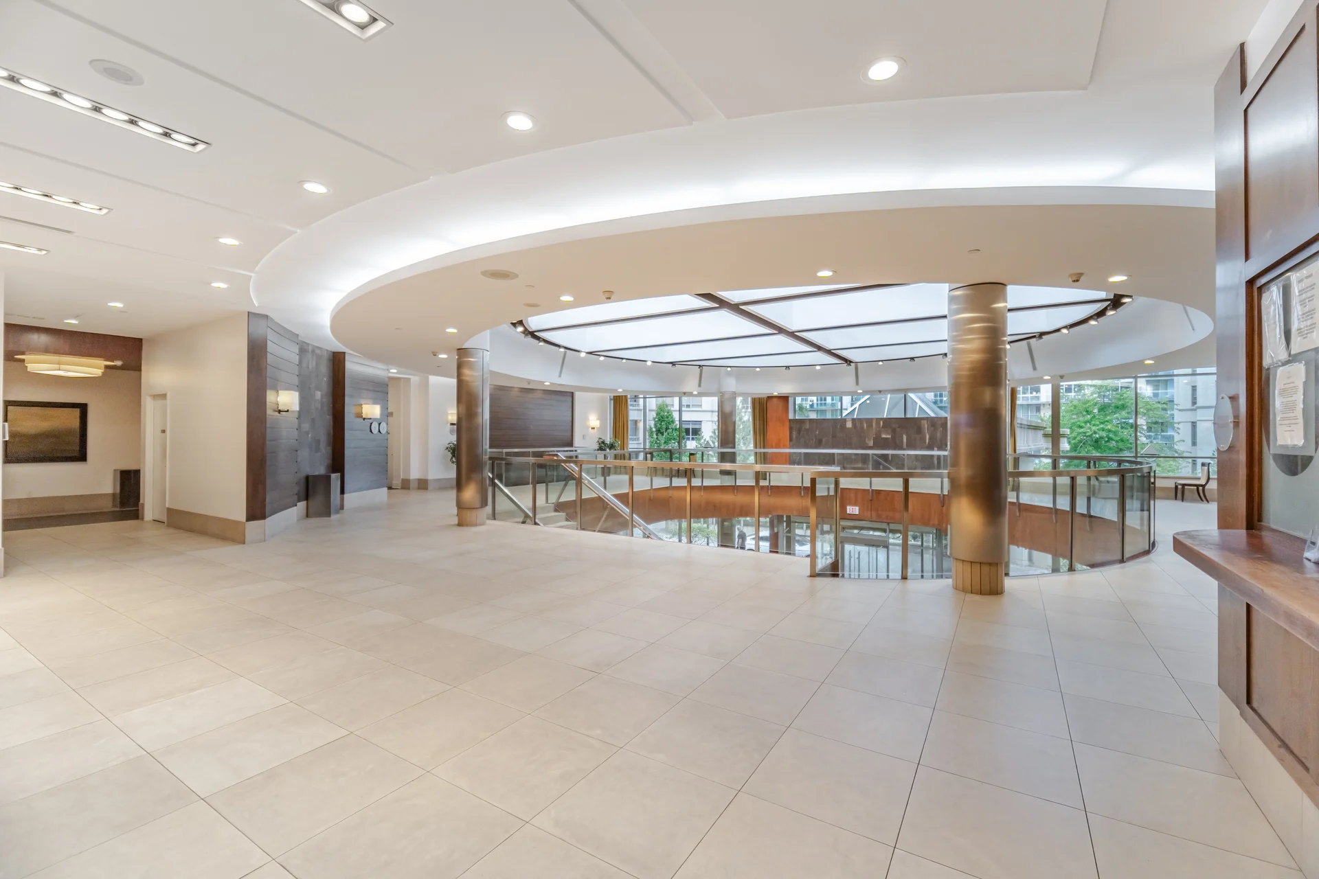 #PH2-3880 Duke of York Boulevard, Mississauga - photo 11