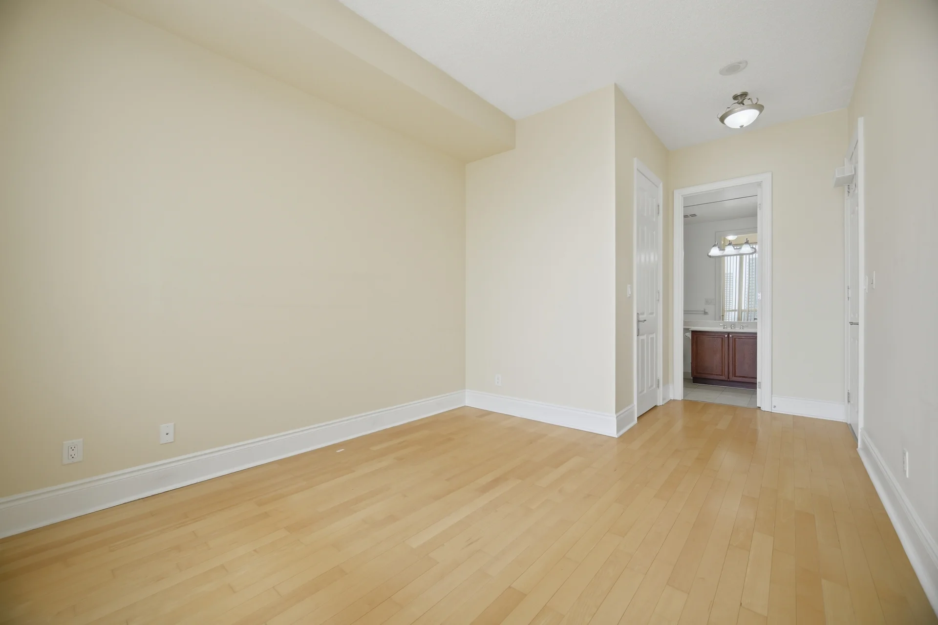 #PH2-3880 Duke of York Boulevard, Mississauga - photo 35