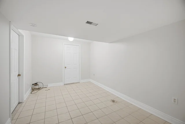 27 Edgemont Drive, Brampton - photo 35