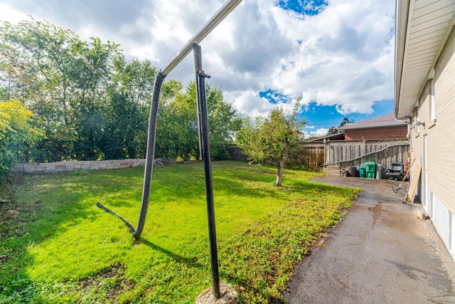 27 Edgemont Drive, Brampton - photo 48