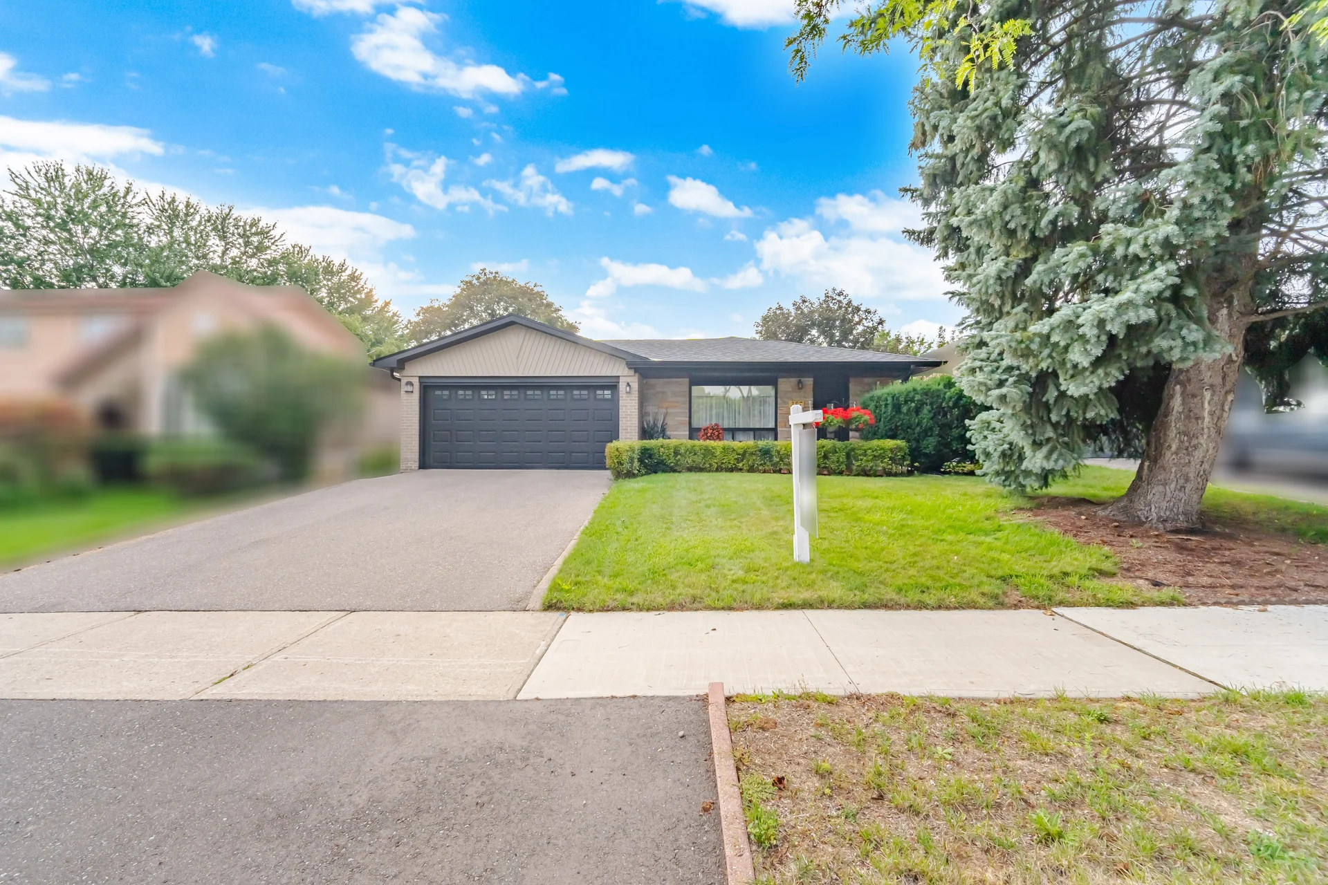 357 Karen Park Crescent, Mississauga - photo 11