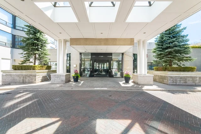#1411-1 Aberfoyle Crescent, Etobicoke - photo 4