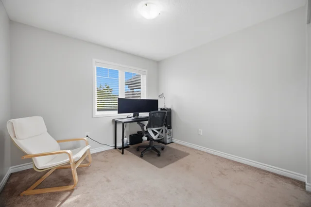 3 Fenchurch Drive, Brampton - photo 37