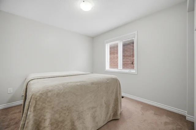 3 Fenchurch Drive, Brampton - photo 39