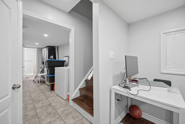 3 Fenchurch Drive, Brampton - photo 48