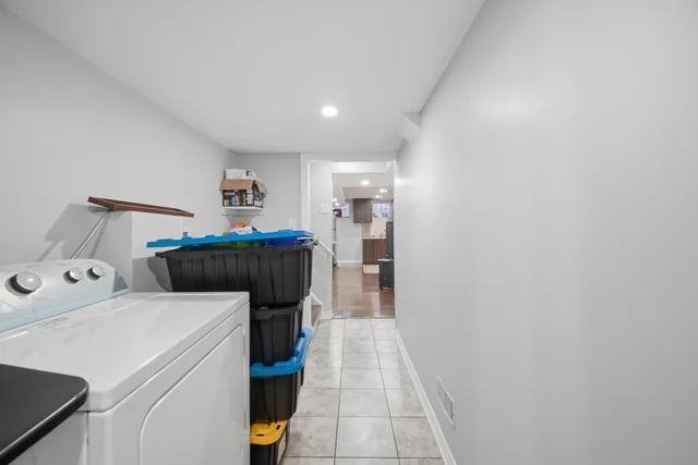3 Fenchurch Drive, Brampton - photo 56