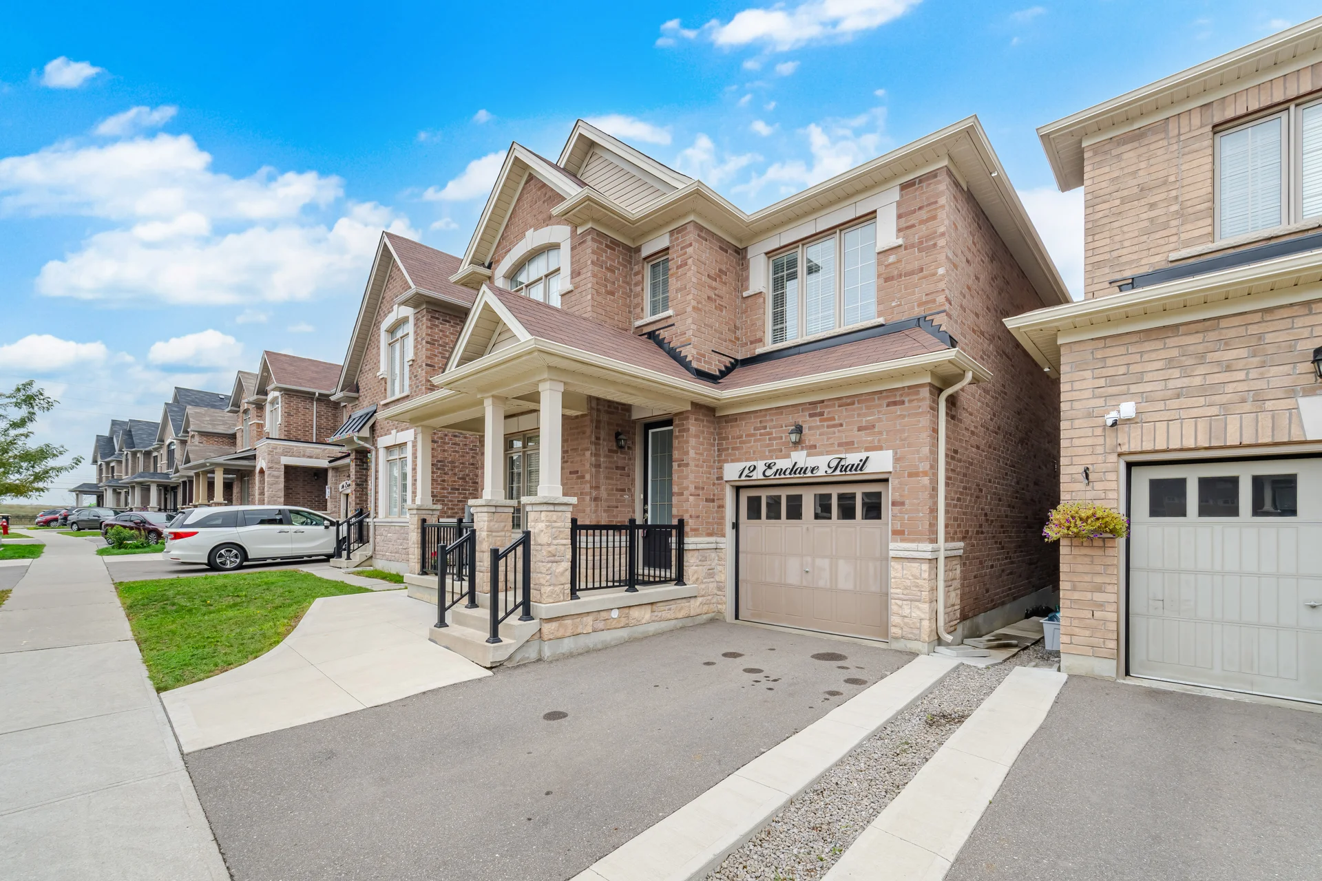 12 Enclave Trail, Brampton - photo 3