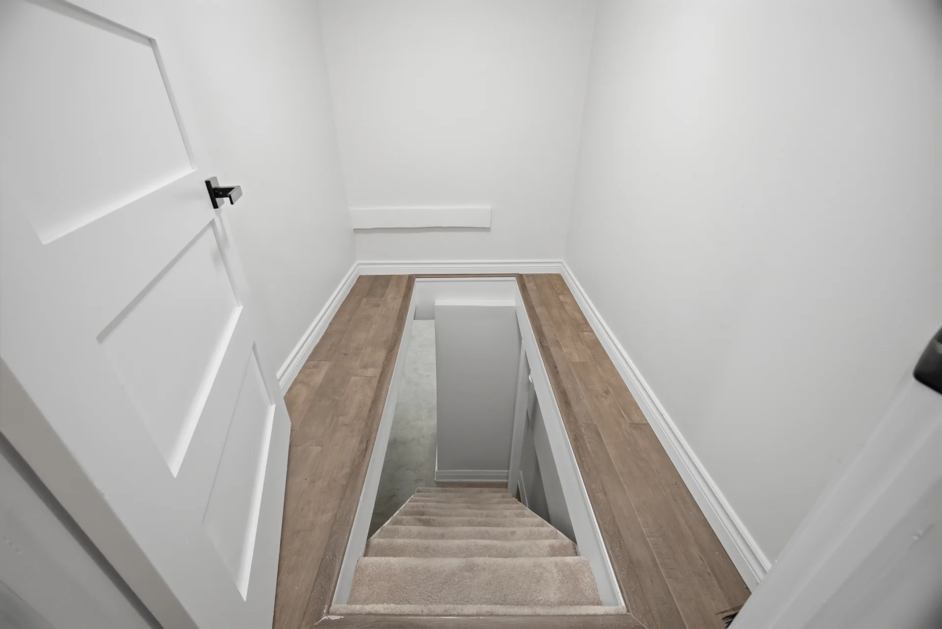 146 Campbell Avenue, Hamilton - photo 42