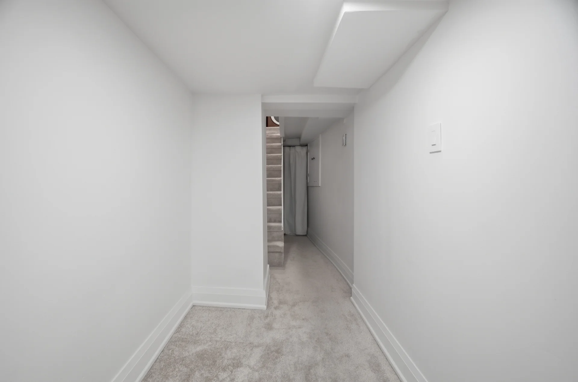 146 Campbell Avenue, Hamilton - photo 43