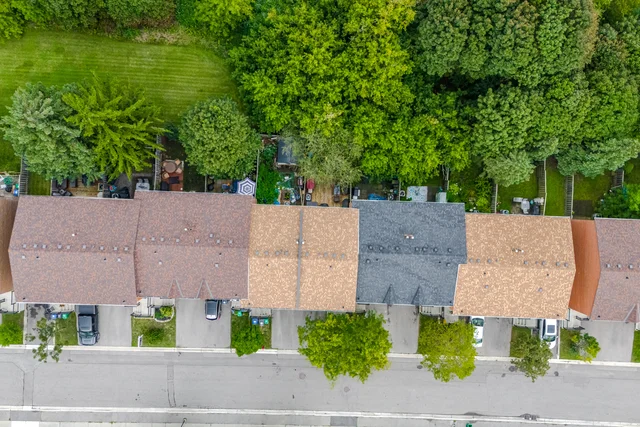157 Moregate Crescent, Brampton - photo 4