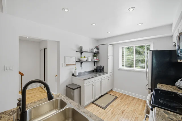 157 Moregate Crescent, Brampton - photo 17