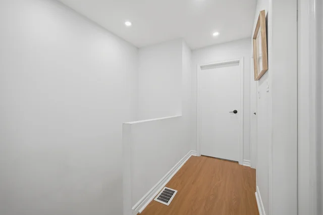 157 Moregate Crescent, Brampton - photo 28
