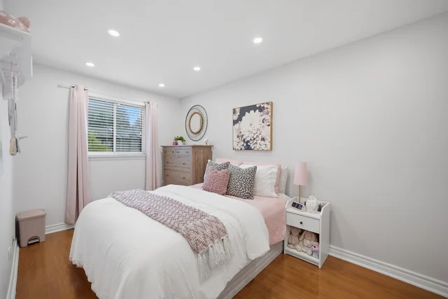 157 Moregate Crescent, Brampton - photo 34