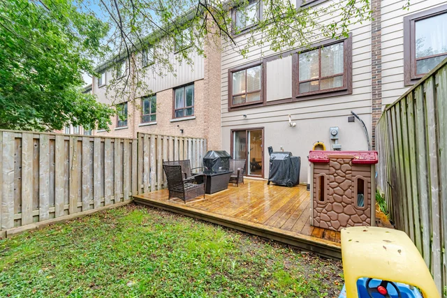 157 Moregate Crescent, Brampton - photo 48