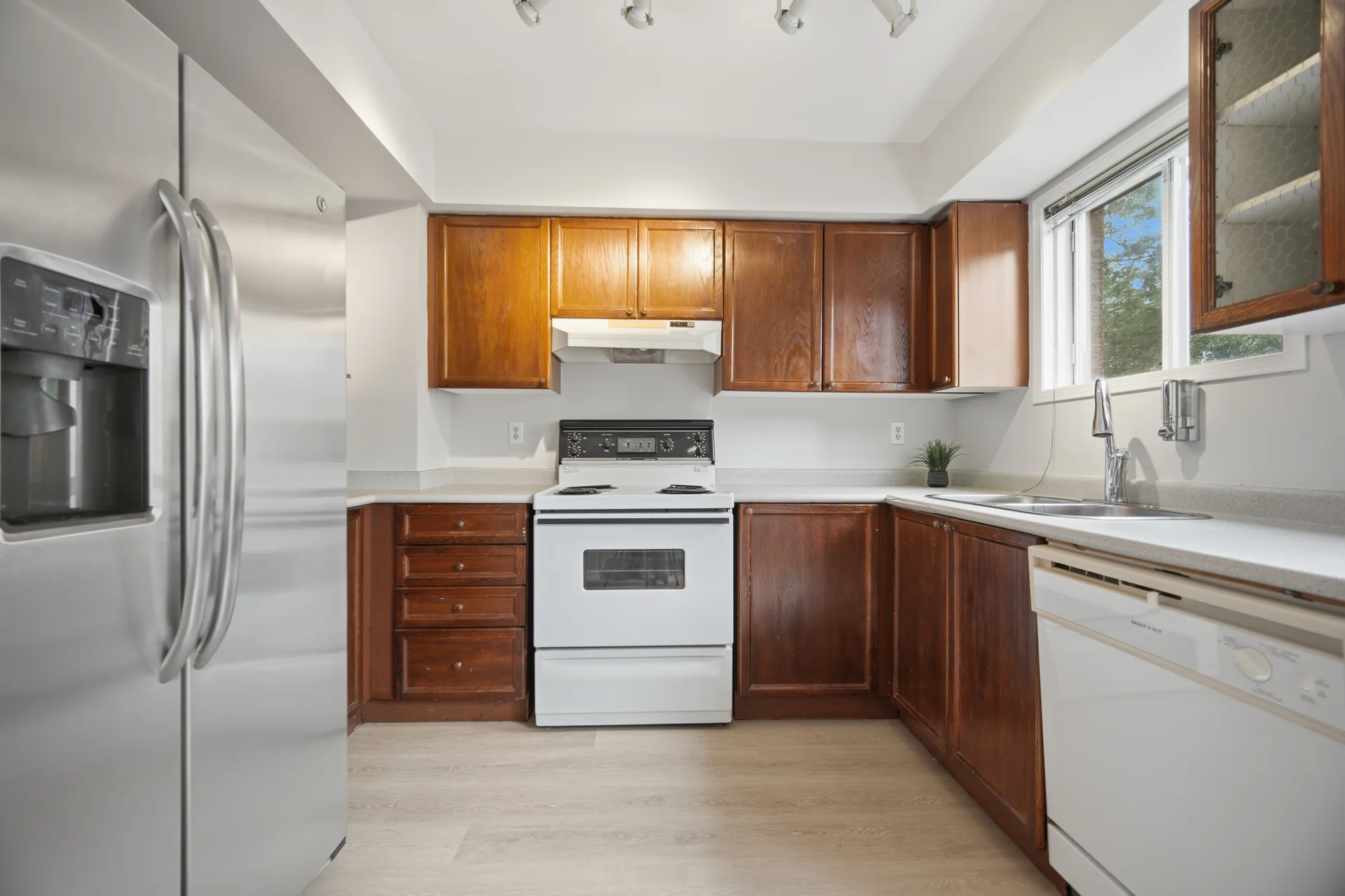 #108-1050 Bristol Road West, Mississauga - photo 15