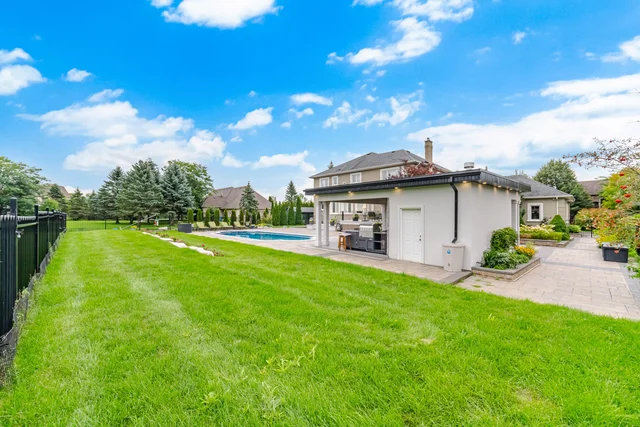 22 Di Nardo Court, King City - photo 48