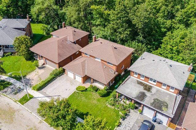 124 Stilecroft Drive, North York - photo 3