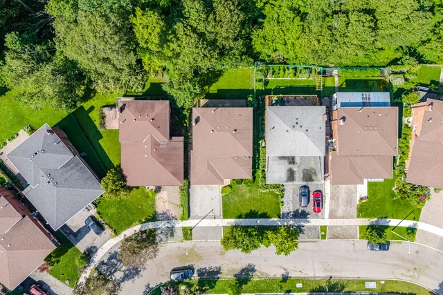 124 Stilecroft Drive, North York - photo 5
