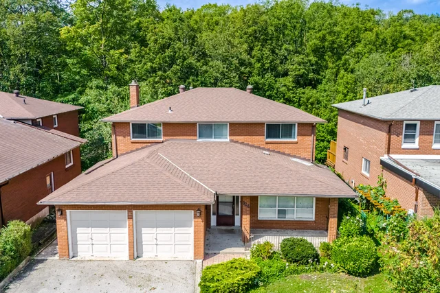 124 Stilecroft Drive, North York - photo 14