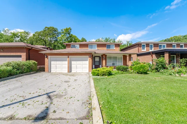 124 Stilecroft Drive, North York - photo 25