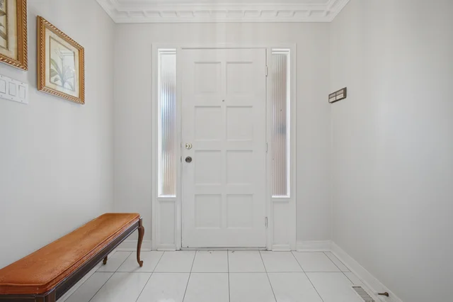 124 Stilecroft Drive, North York - photo 32