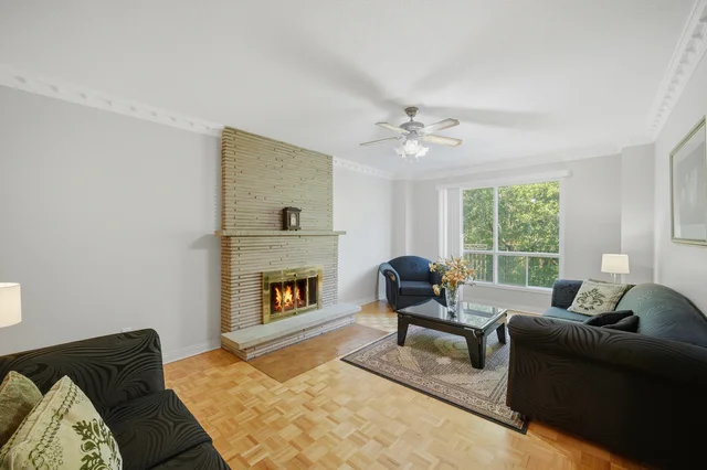 124 Stilecroft Drive, North York - photo 52