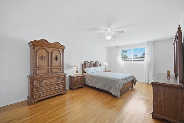 124 Stilecroft Drive, North York - photo 61