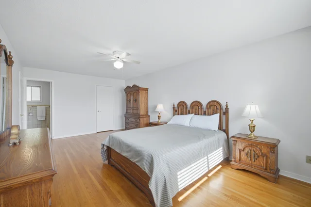 124 Stilecroft Drive, North York - photo 63