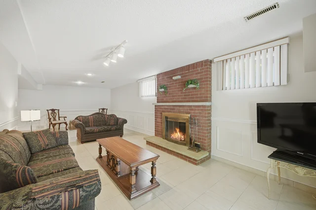 124 Stilecroft Drive, North York - photo 80