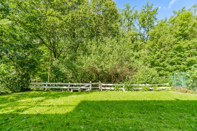 124 Stilecroft Drive, North York - photo 96