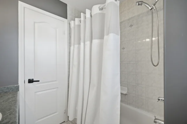 475 Collis Court, Milton - photo 38