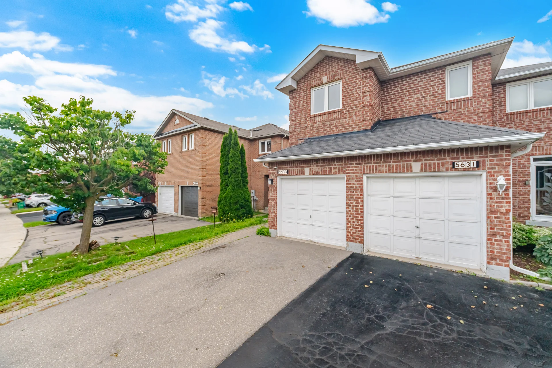 5633 Cortina Crescent, Mississauga - photo 3