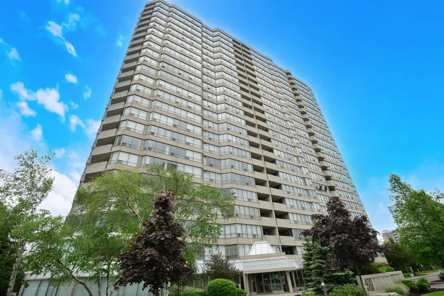 #1407-400 Webb Drive, Mississauga - photo 3