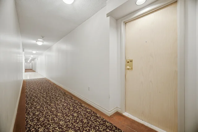 #1407-400 Webb Drive, Mississauga - photo 6