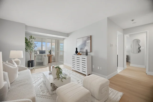 #1407-400 Webb Drive, Mississauga - photo 11