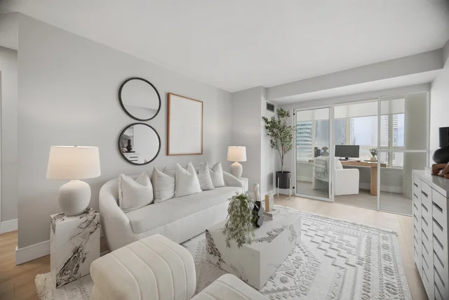 #1407-400 Webb Drive, Mississauga - photo 12