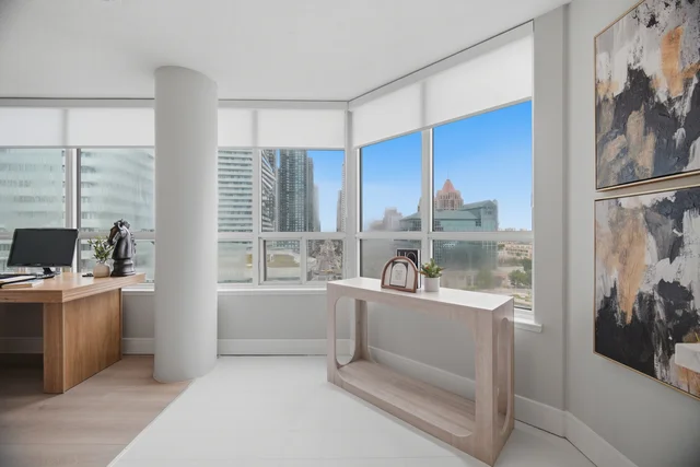 #1407-400 Webb Drive, Mississauga - photo 24