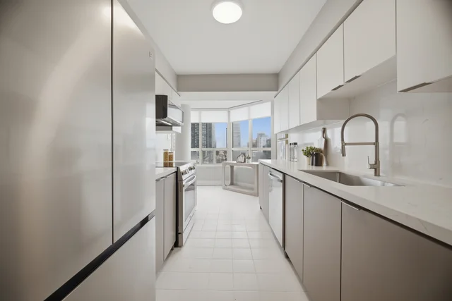 #1407-400 Webb Drive, Mississauga - photo 26