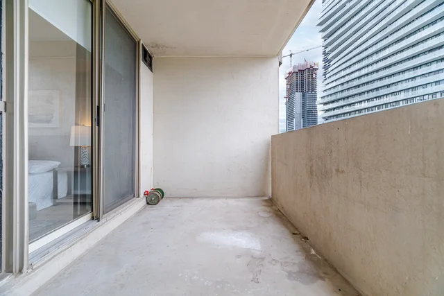 #1407-400 Webb Drive, Mississauga - photo 46