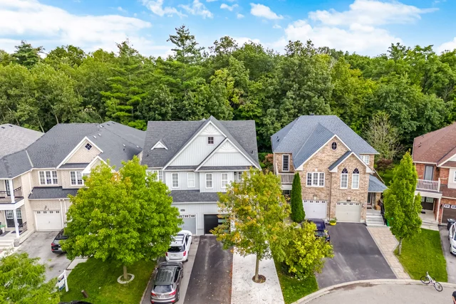 6623 Blackheath Ridge, Mississauga - photo 1