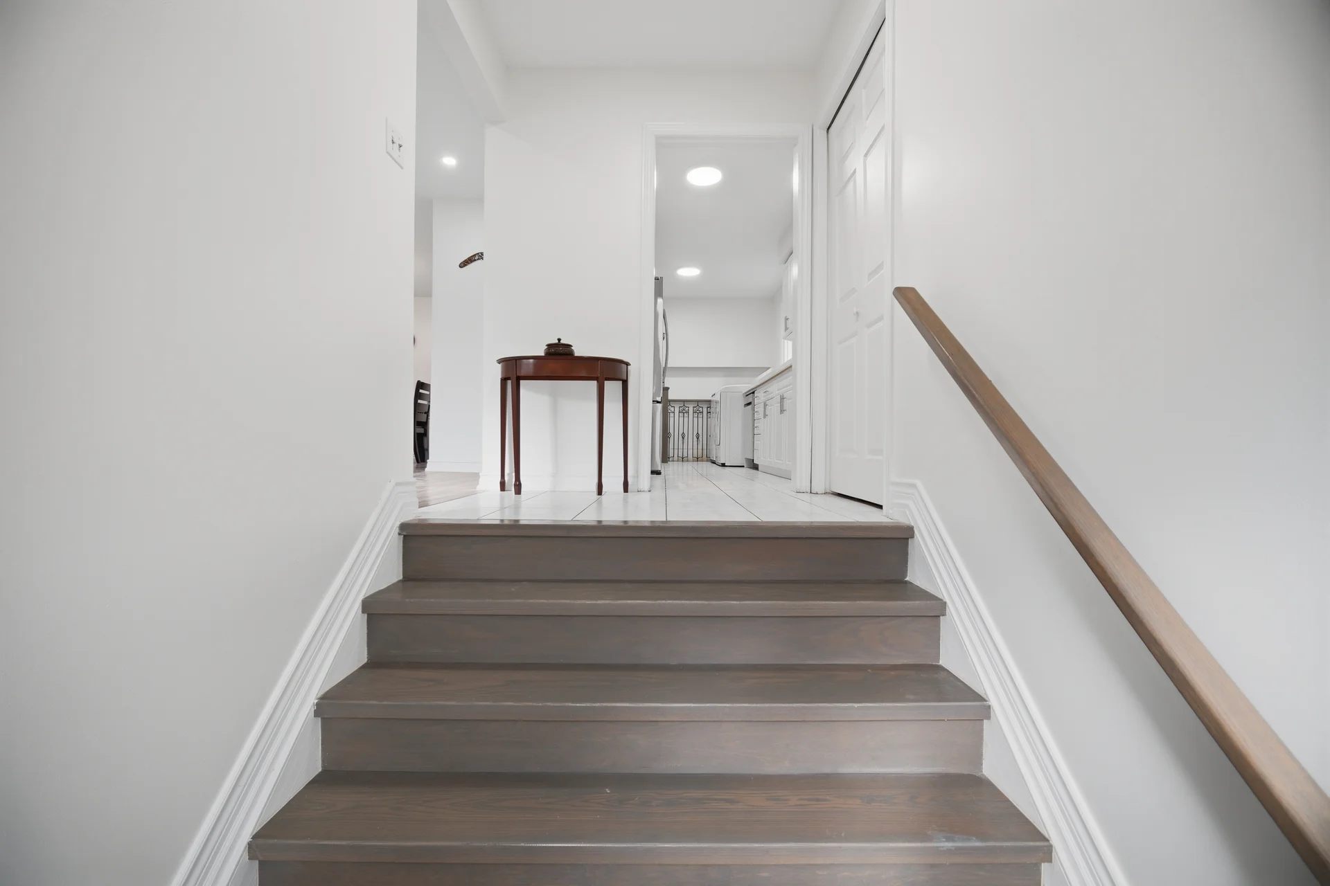 578 Cavell Drive, Mississauga - photo 8