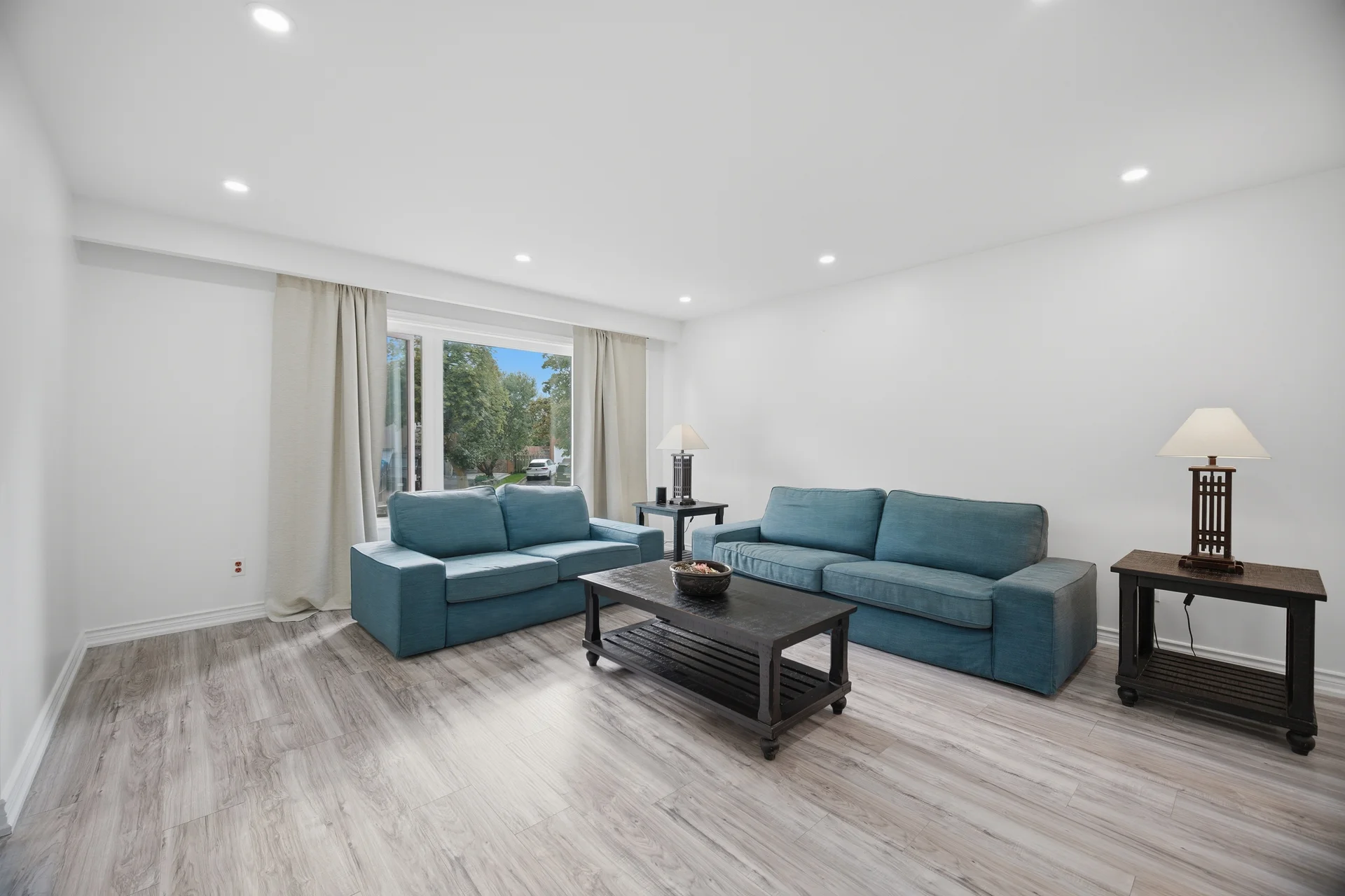 578 Cavell Drive, Mississauga - photo 12
