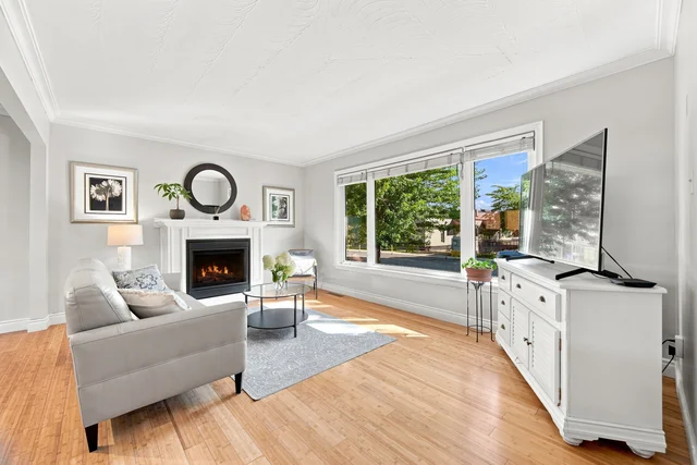 15 Velma Drive, Etobicoke - photo 9