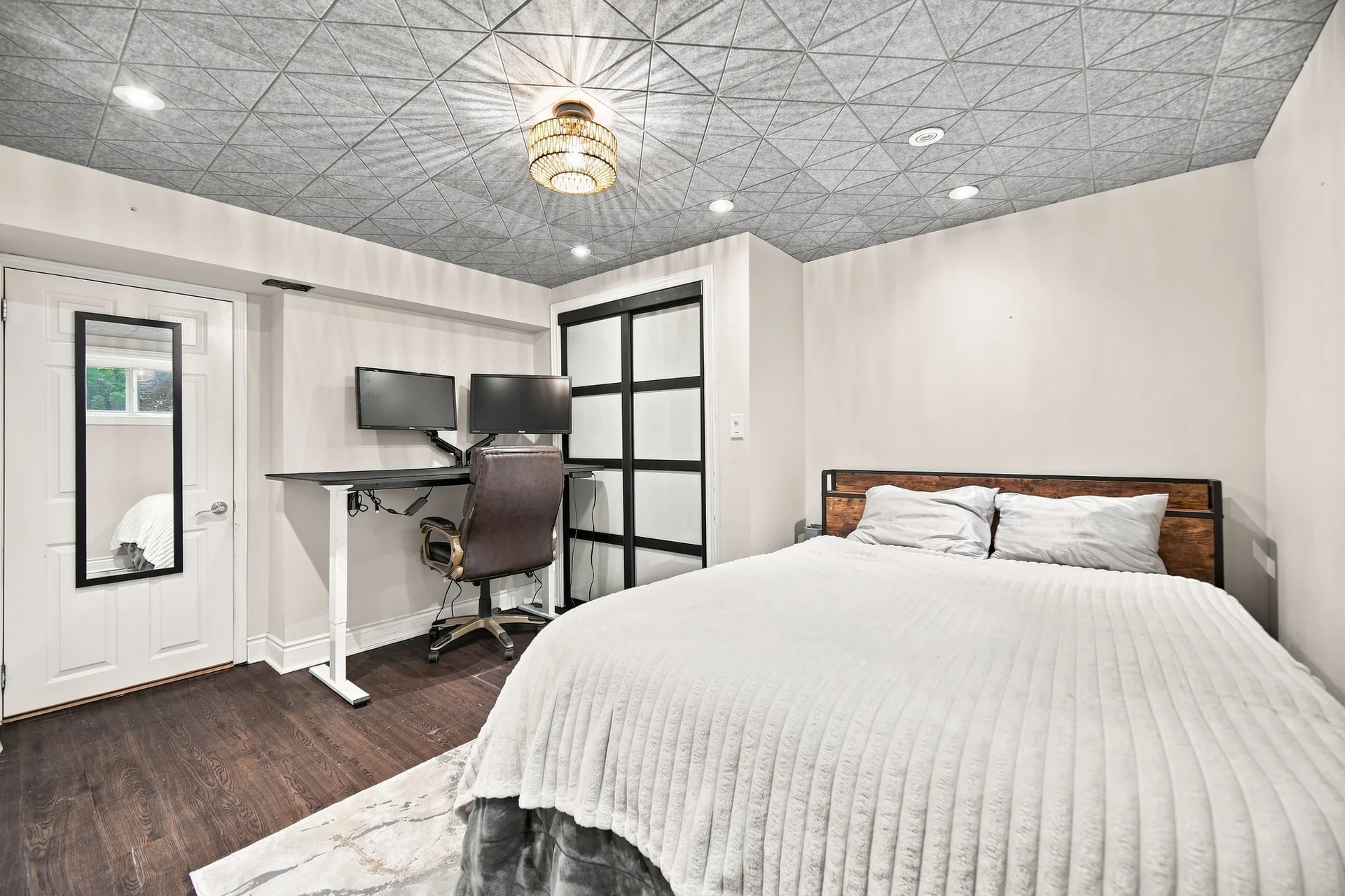 15 Velma Drive, Etobicoke - photo 34